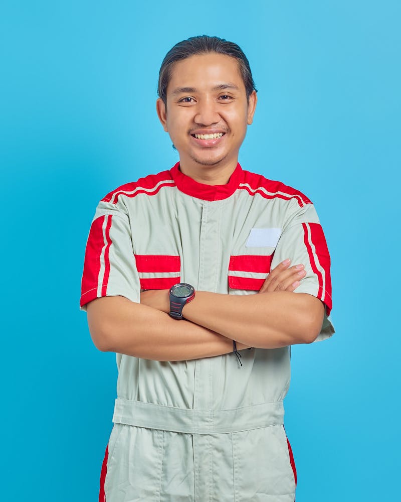 A friendly Brennan & Sons technician